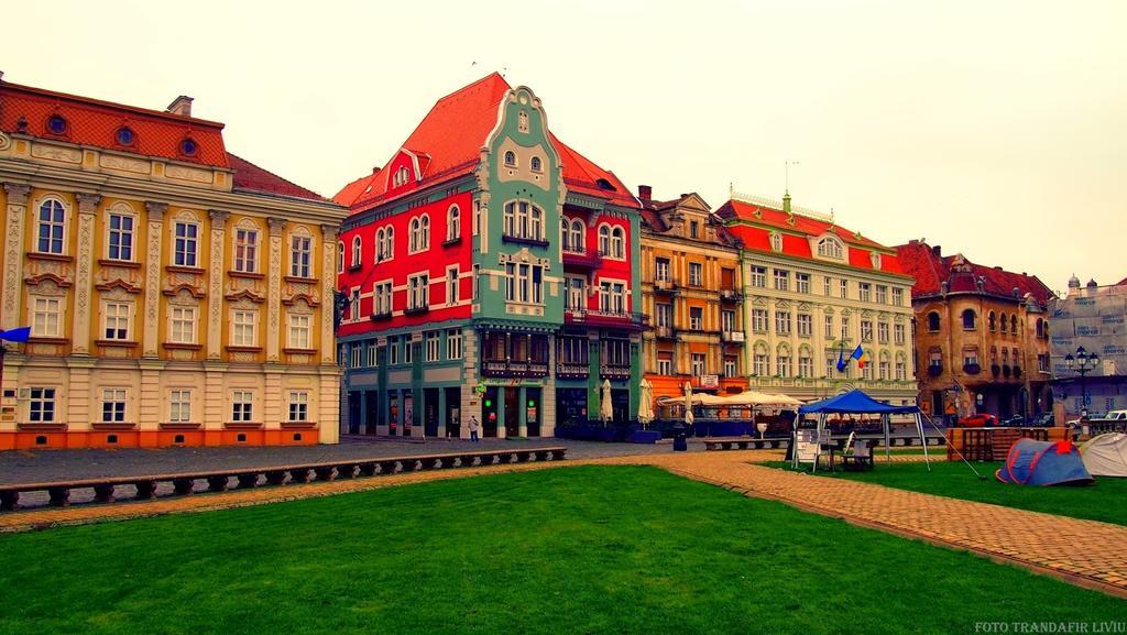 Central Place Apartment Тімішоара Екстер'єр фото