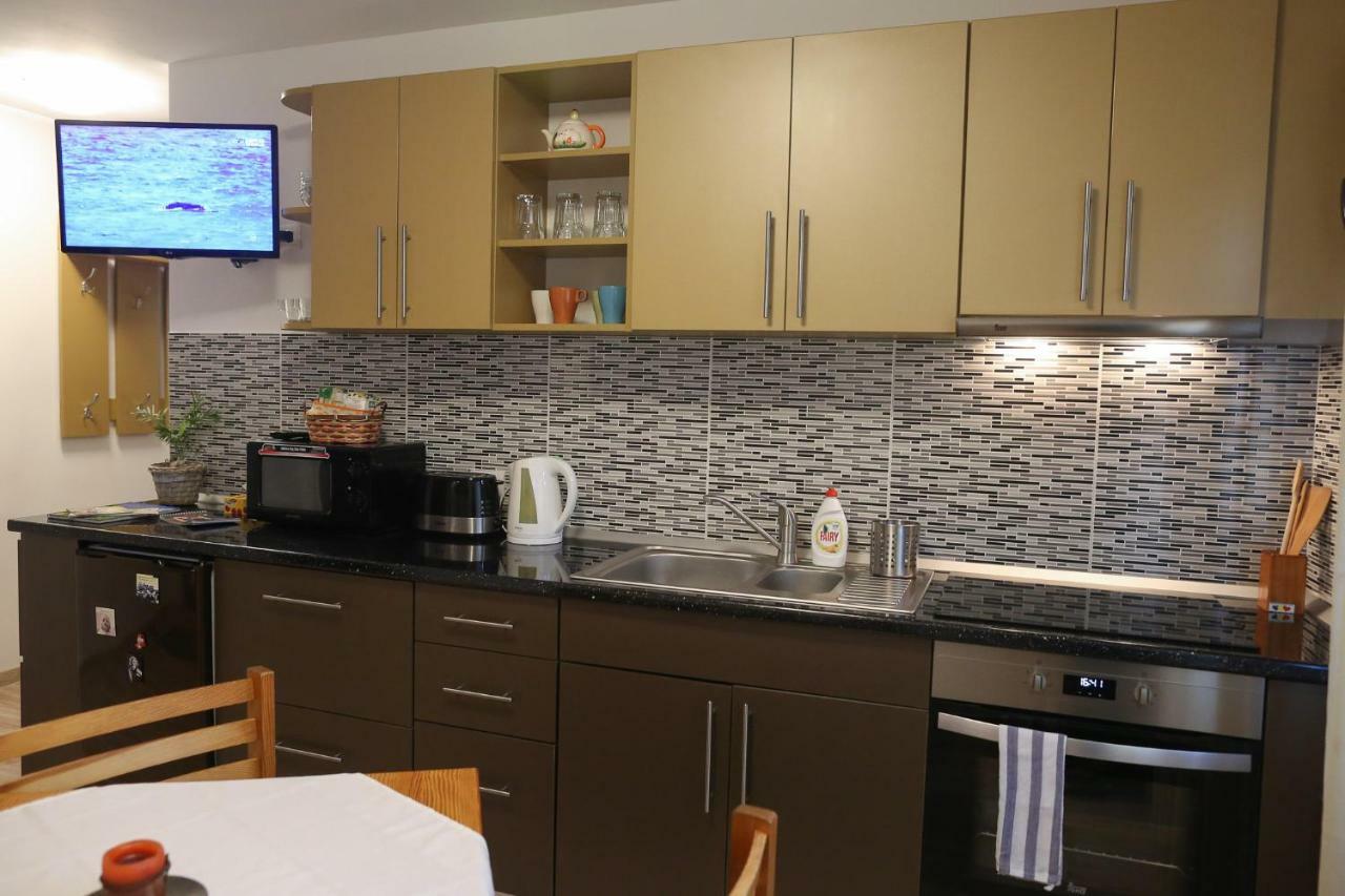Central Place Apartment Тімішоара Екстер'єр фото